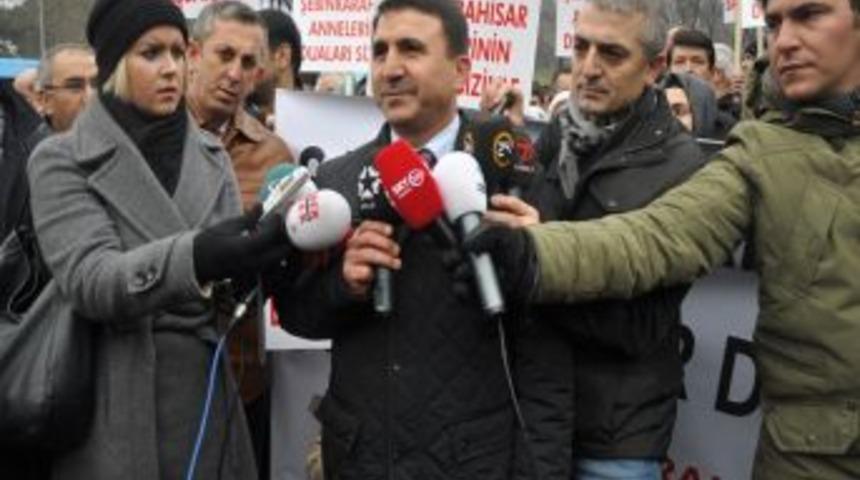 Şebinkarahisarlılar'dan Başbakan'a 'ge&ccedil;miş olsun' ziyareti