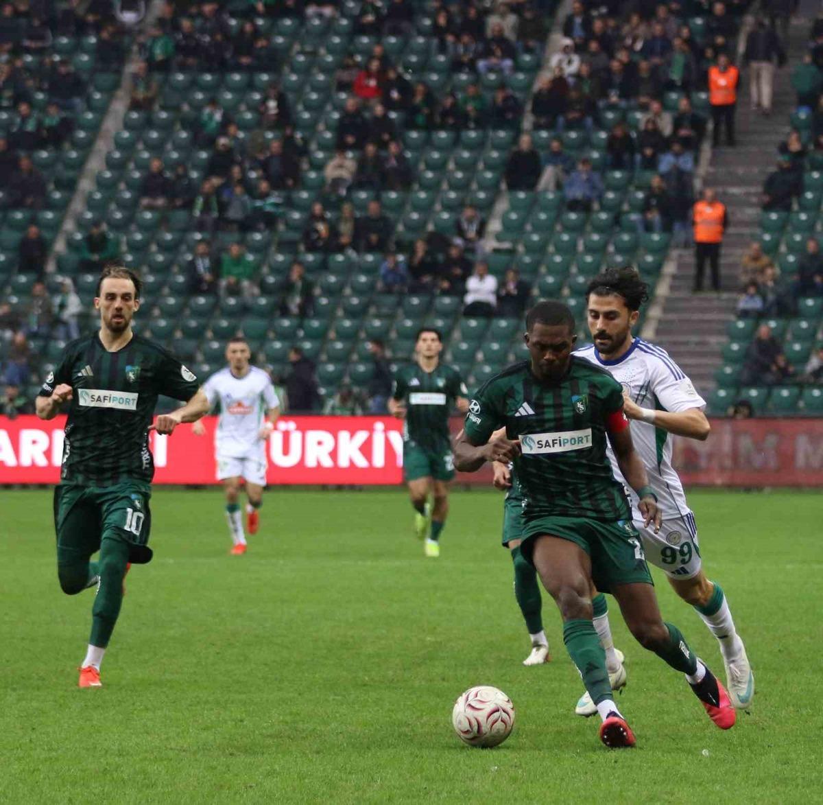 Sel&ccedil;uk İnan: "1 puan k&ouml;t&uuml;n&uuml;n iyisi" 1