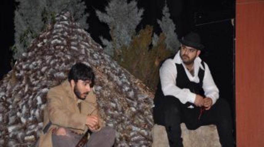 'Pusuda' Malatya'da sahnelendi