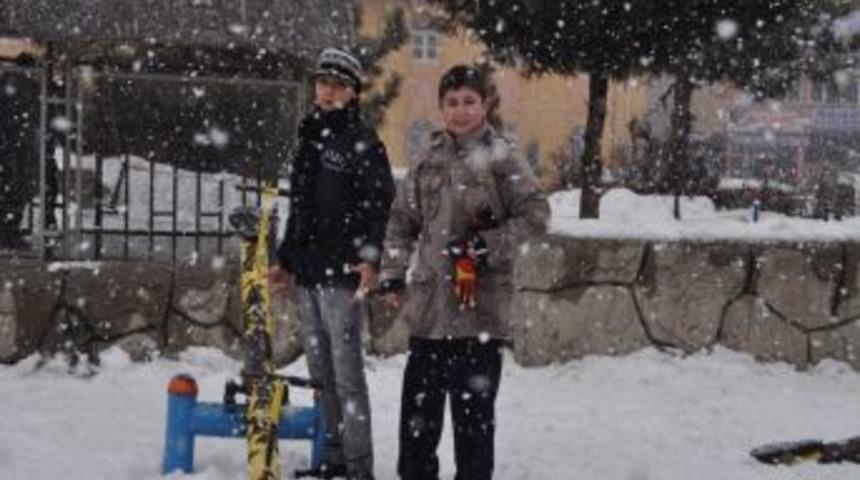 Yozgat&rsquo;ta taşımalı eğitim 2 g&uuml;n tatil edildi