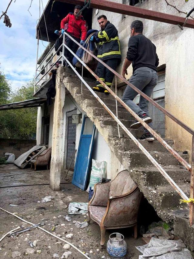 Osmaniye’de yangın! 1 kişi hayatını kaybetti 4