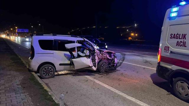 Muş’ta trafik kazası! 1 yaralı 1