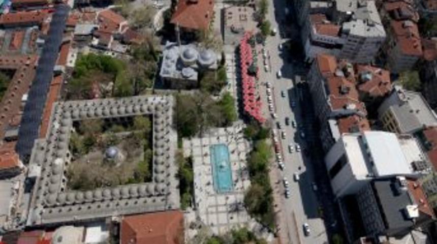 Orhangazi Meydanı i&ccedil;in başlatılan yarışmanın sonu&ccedil;ları haftaya a&ccedil;ıklanacak