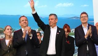 Özgür Özel Balıkesir'de: "Yeni Parti'yi siz kurdunuz"