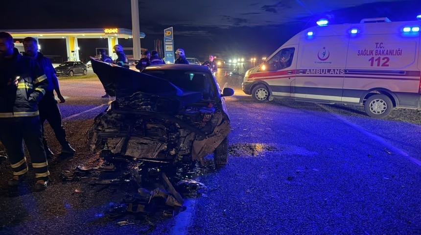 Adıyaman’da trafik kazası! 1’i ağır 4 yaralı