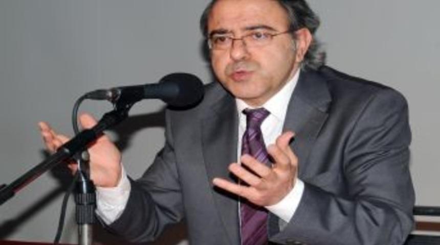 'Muhteşem Y&uuml;zyıl'da, hen&uuml;z icat olmamasına rağmen Pargalı keman &ccedil;alıyor'