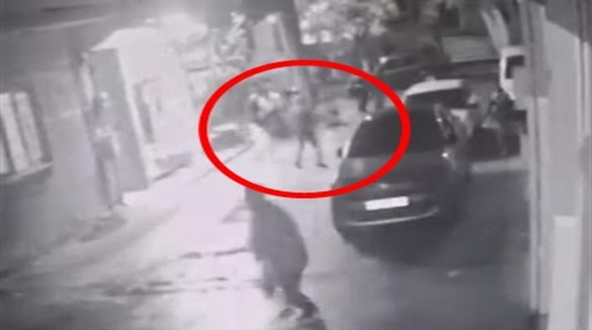 Bursa'da 1 kişinin öldüğü 1 kişinin yarandığı kavganın kamera görüntüleri ortaya çıktı