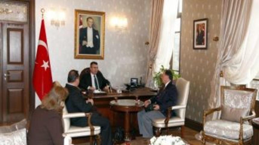 "T&uuml;rk Silahlı Kuvvetlerini G&uuml;&ccedil;lendirme Vakfı'nın bilinirliğini artırmalıyız"