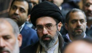 İran lideri Hamaney üst düzey askeri yetkililerle görüştü