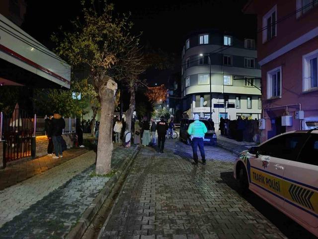 Yer: Afyonkarahisar! 4 katlı bina tedbir amacıyla boşaltıldı 4