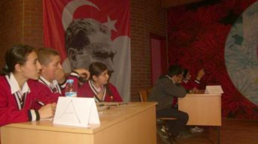 Silopi Ko&ccedil; İlk&ouml;ğretim Okulu'nda bilgi yarışması d&uuml;zenlendi