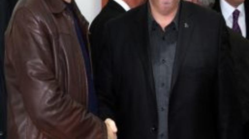 &Ccedil;akıroğlu: G&ouml;sterdiğimiz &ouml;zveri ve &ccedil;abayı Fiskobirlik'te g&ouml;remiyoruz