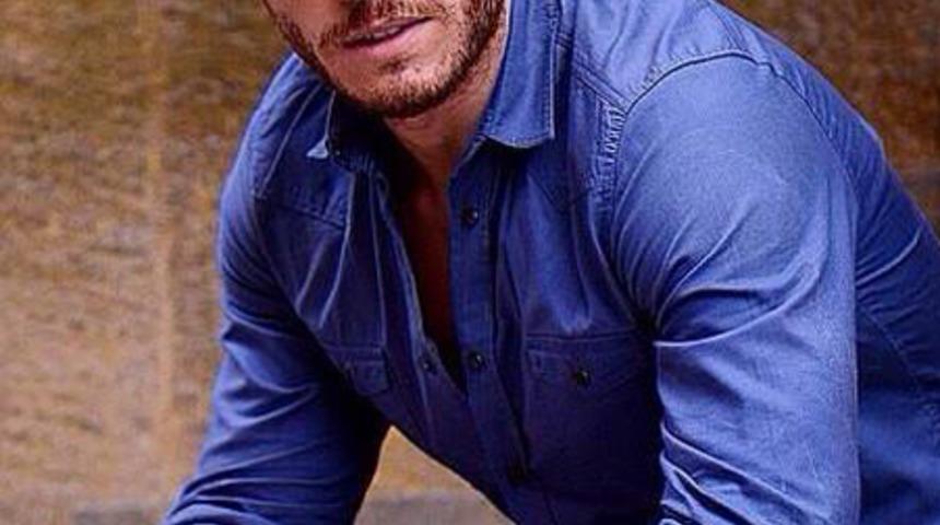 Yeni Mavi erkeği: Kerem B&uuml;rsin