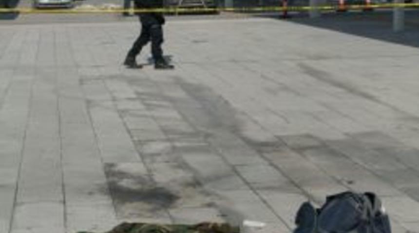 Erzincan Havaalanı'nda ş&uuml;pheli &ccedil;anta paniği