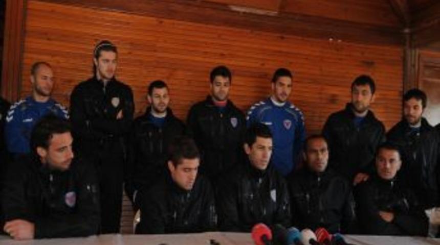 "Alacaklarımızın basın &ouml;n&uuml;nde konuşulması zorumuza gitti"