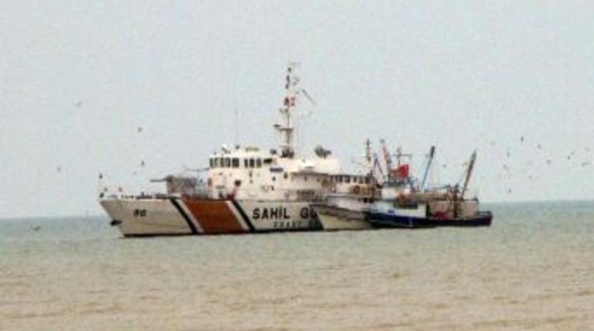 3 mil yasağını ihlal eden teknelere ceza yağdı