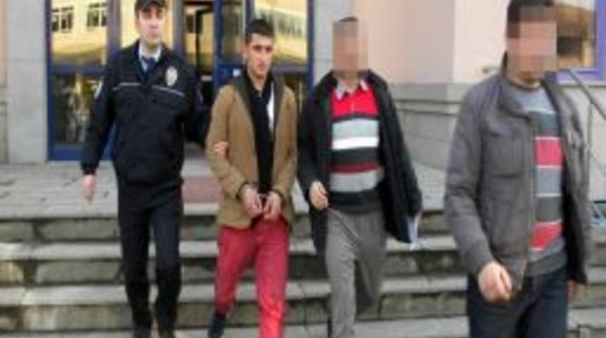 4 g&uuml;n &ouml;nce cezaevinden &ccedil;ıktı, hırsızlık su&ccedil;undan tekrar tutuklandı