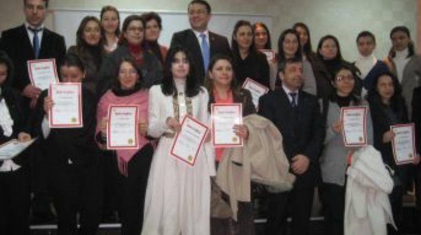 Anaokulu &ouml;ğretmenlerine etkili iletişim eğitimi verildi