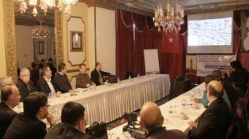 Saathane Meydanı Projesi&rsquo;nin iptali i&ccedil;in esnaf İdare Mahkemesine gidiyor