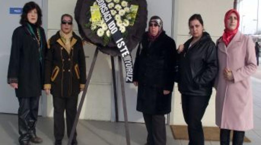 Yalovalılardan İDO&rsquo;ya siyah &ccedil;elenk