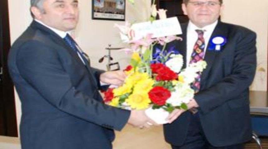 Niyazi &Ouml;zk&ouml;k: Vergi devletin ana gelir kaynağıdır