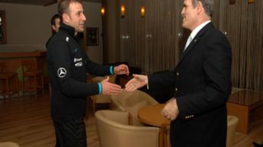 Bursa B&uuml;y&uuml;kşehir'den A Milli Takım'a destek