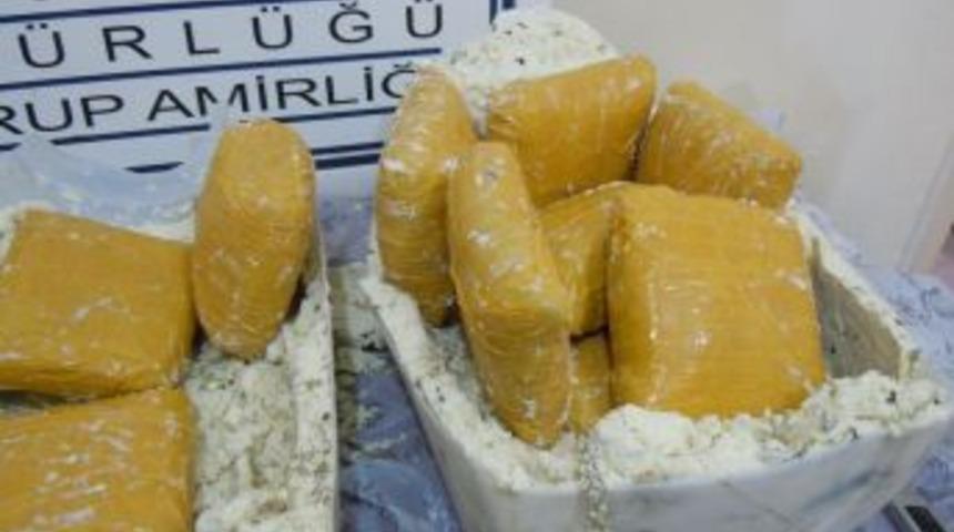 Y&uuml;ksekova'da peynir bidonlarında uyuşturucu sevkiyatı