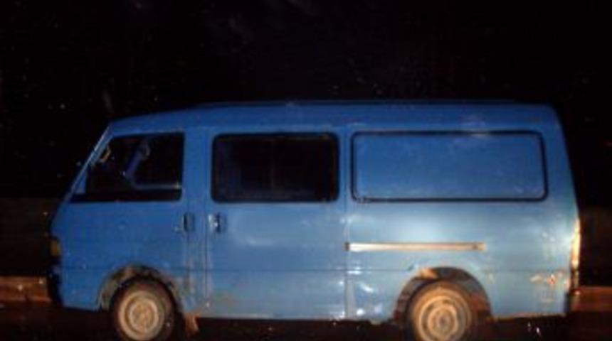 Tel hırsızları yakayı ele verdi