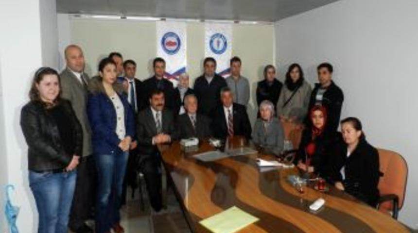 Sağlık-Sen&rsquo;in Alanya Şubesi'nden, &uuml;yelerine y&uuml;ksek lisans hizmeti