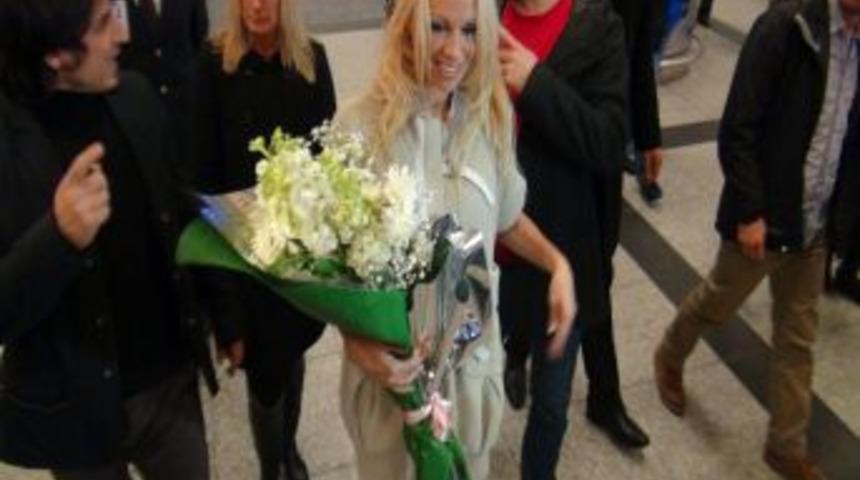 Pamela Anderson T&uuml;rkiye&rsquo;ye geldi