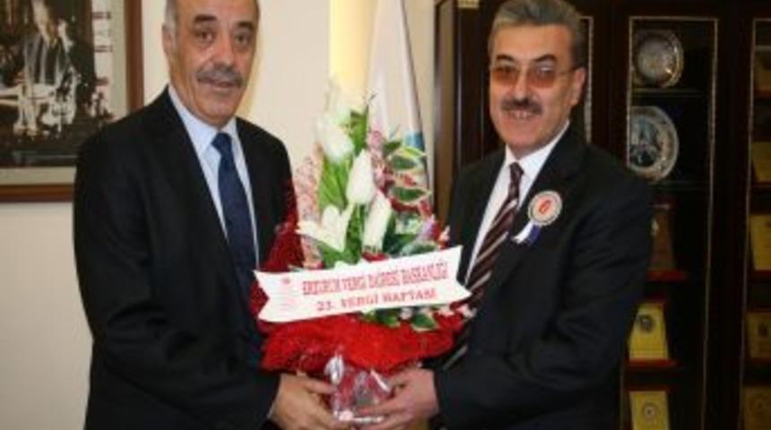 Vergi Dairesi heyeti, ETSO&rsquo;yu ziyaret etti