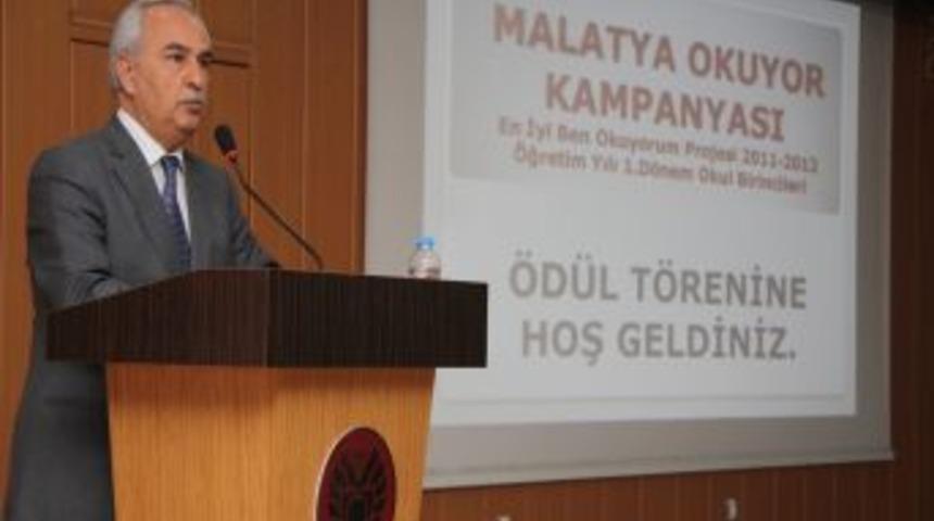 'Malatya Okuyor' kampanyasında en fazla kitap okuyanlar &ouml;d&uuml;llendirildi