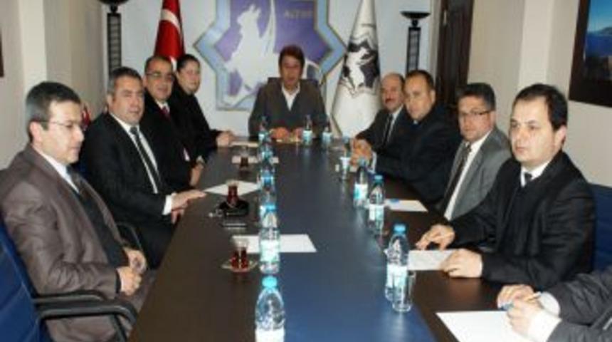 Mali m&uuml;şavirlerden ALTSO&rsquo;ya ziyaret