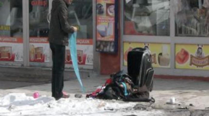 Kars peynirciler &ccedil;arşısında bomba paniği