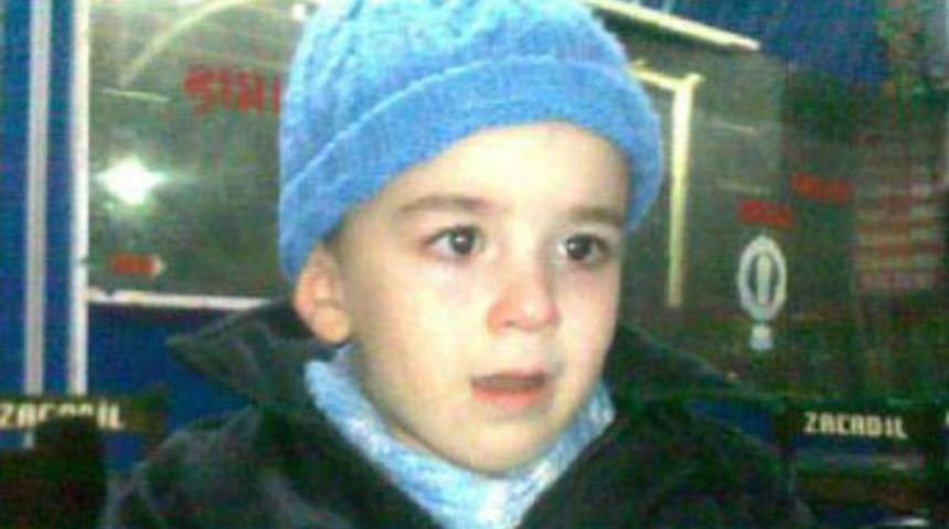 Minik &ccedil;ocuğun feci &ouml;l&uuml;m&uuml;