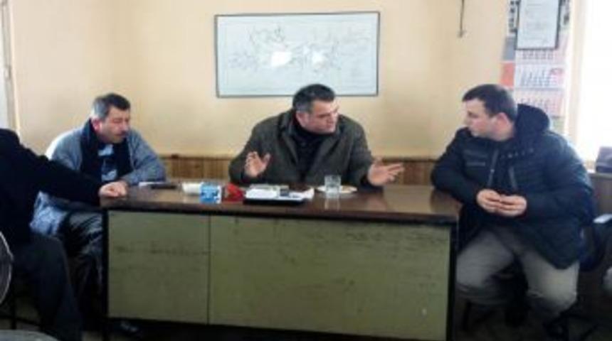 Akdağ'da kar 2 metreye ulaştı