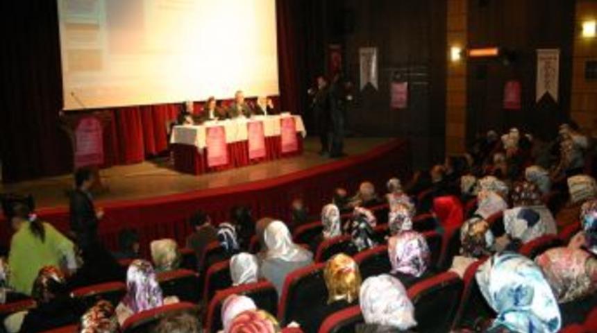 Iğdır'da &ouml;rnek kadınlar anlatıldı