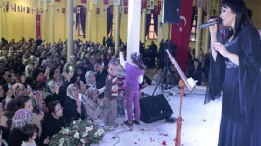 Şebnem Kısaparmak&rsquo;tan Ey&uuml;pl&uuml; hanımlara &ouml;zel program