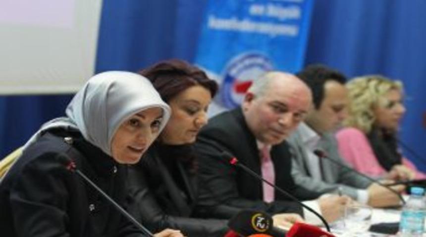 Merve Kavak&ccedil;ı: Benden &ouml;nce milletten &ouml;z&uuml;r dilenmesi gerekir