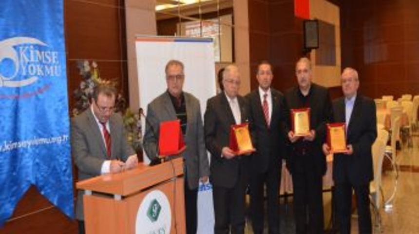 Kimse Yok Mu Derneği 'Ahde Vefa Gecesi' d&uuml;zenledi