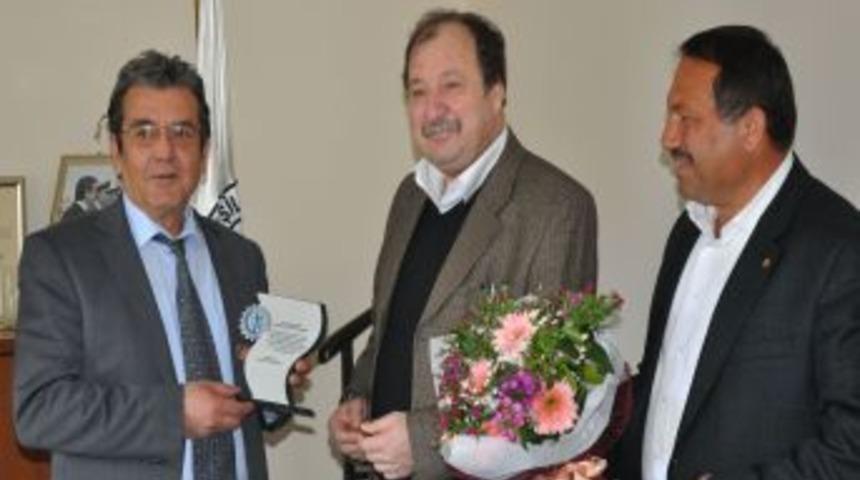 AVM'lerin b&ouml;lge ekonomisini zarara uğrattığı iddia edildi