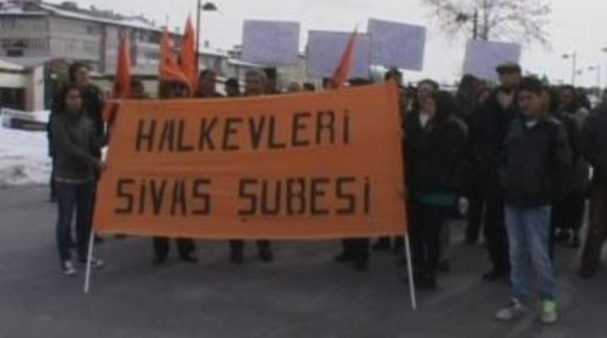 CHP ve halk evlerinden 'zaman aşımı' protestosu