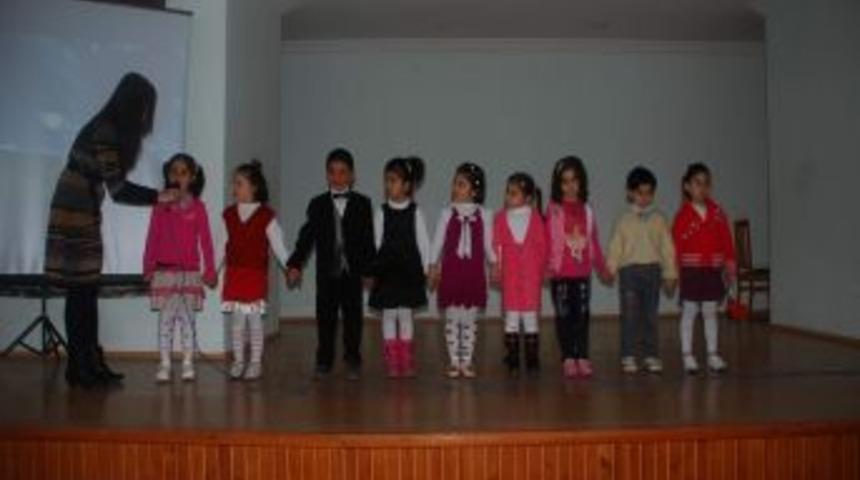 Aydıncık&rsquo;ta İstiklal Marşı'nın kabul&uuml;n&uuml;n 91. yıl d&ouml;n&uuml;m&uuml; kutlandı