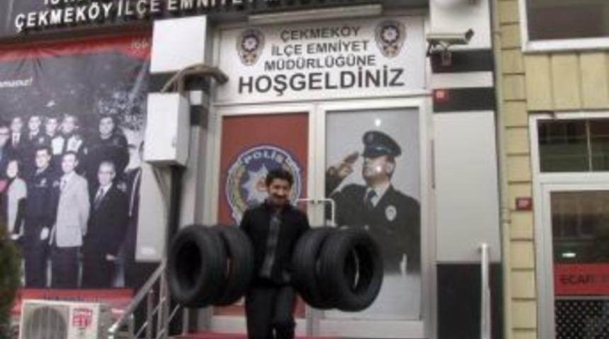 Lastik hırsızlarını otomobil plakası ele verdi