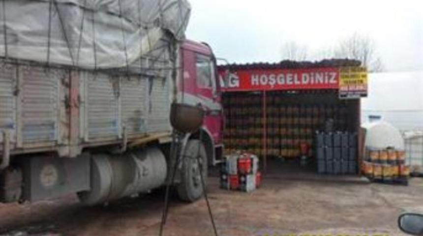 Jandarma'dan ka&ccedil;ak&ccedil;ılara darbe