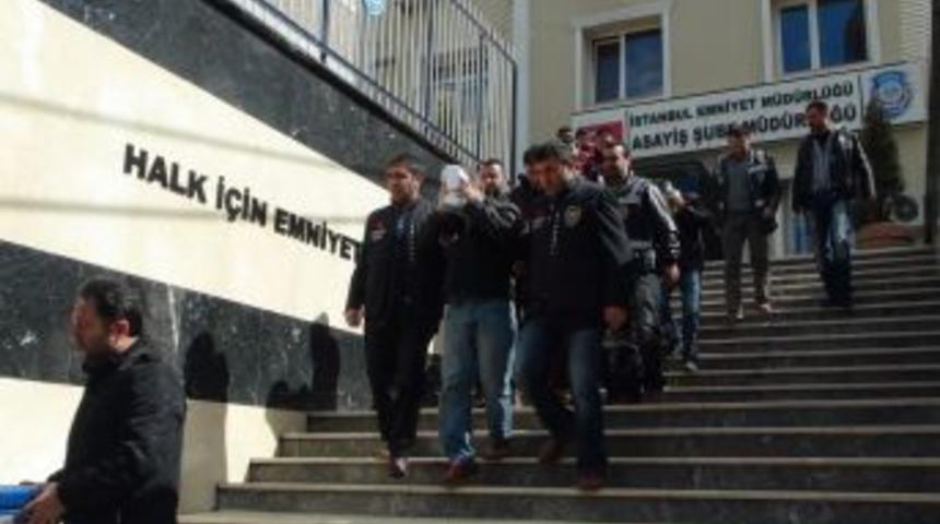 İcralık otob&uuml;slerle dolandırıcılık yapan &ccedil;ete &ccedil;&ouml;kertildi