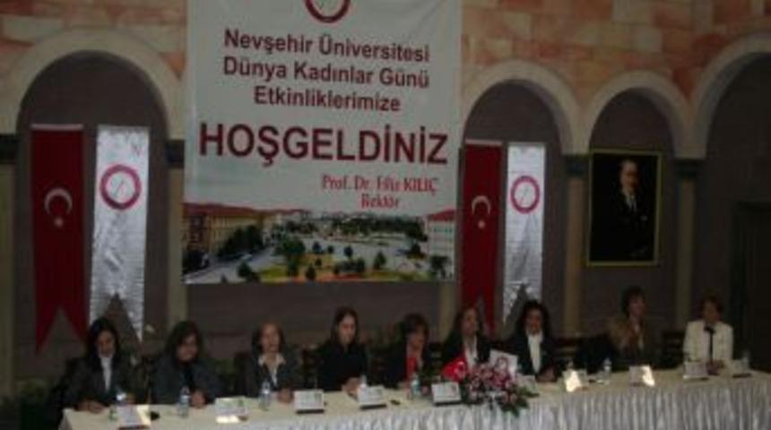 Bakan Yardımcısı Asan: &Uuml;lke gelişmesinde kadın ve erkek birlikte rol almalı