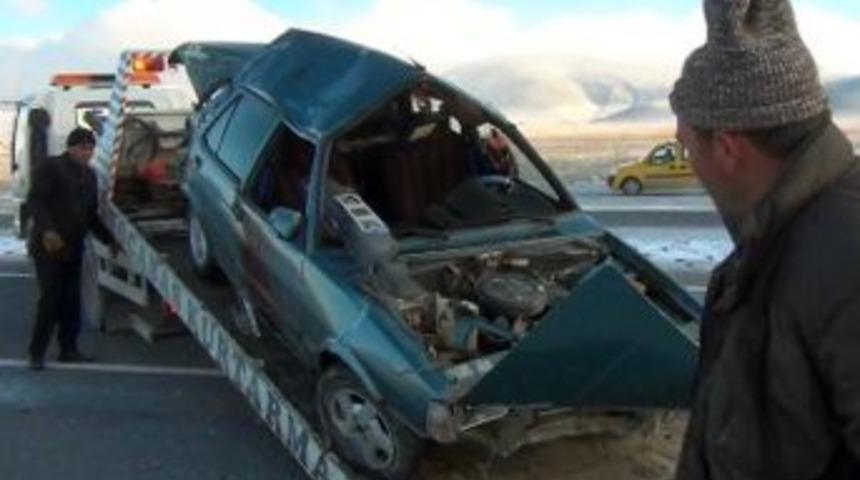 Karapınar'da trafik kazası: 1 &ouml;l&uuml;, 2 yaralı