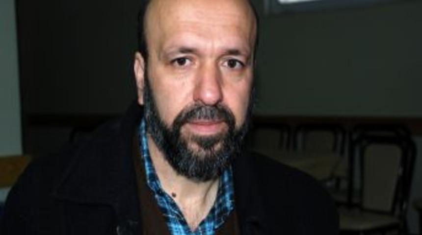 Ka&ccedil;ırılan kameramanın babası: Oğlumun hayatından endişe ediyorum