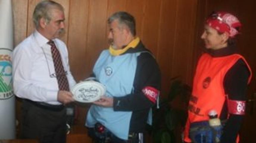 57. Alay&rsquo;dan &Ouml;zcan&rsquo;a ziyaret